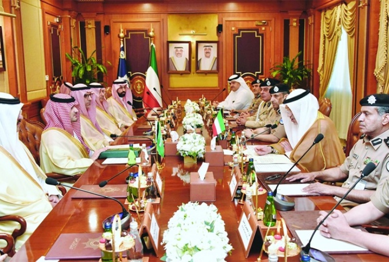 Saudi, Kuwait discuss security cooperation